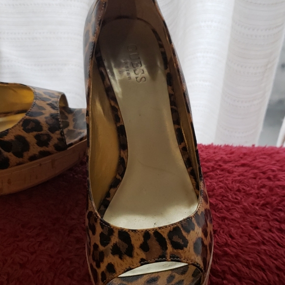 Guess shoes - Picture 2 of 6
